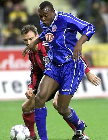 足球队增添 足球队增添